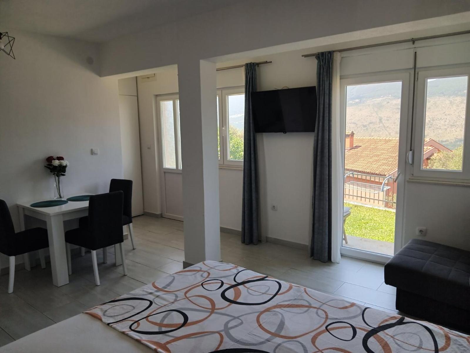 Apartmán Bojan Igalo Exteriér fotografie